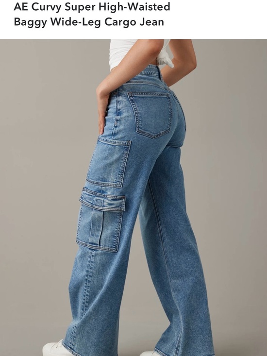 American Eagle Outfitters Denim - American Eagle Outfitters Light Blue Wide-Leg Cargo Jeans